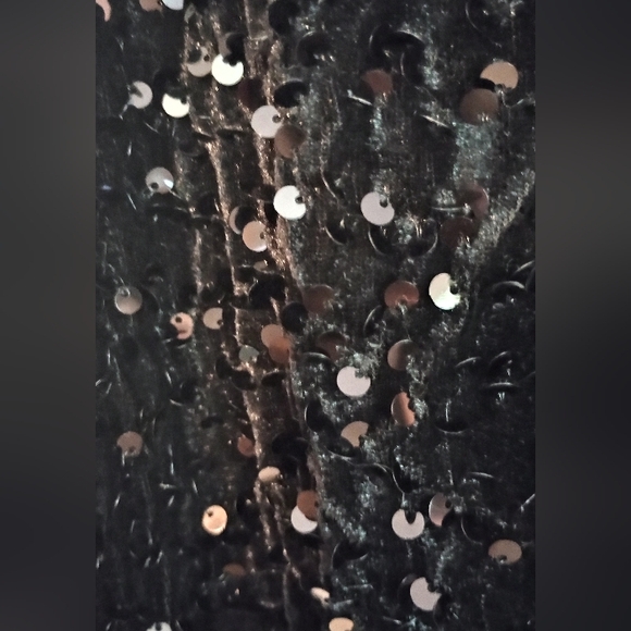 LAST CHANCE SALE Black Shein Icon Dress - Picture 5 of 14